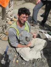 Jeremy with his humerus at Centenario 2 of the Cucaracha Formation
